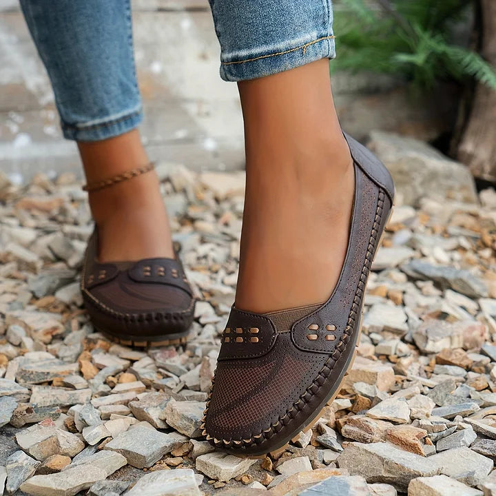 DARA - COMFORTABLE ORTHOPEDIC SHOES