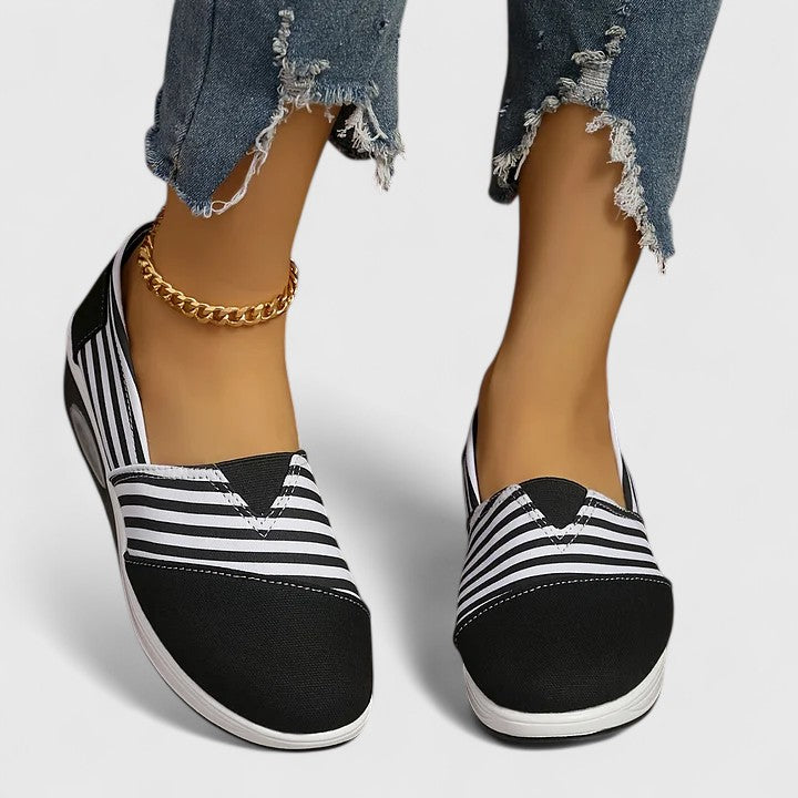 ORLYNITHRA – ORTHOPEDIC SNEAKERS
