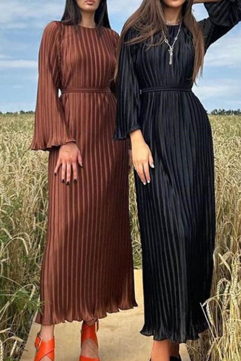 ELANI – STREET SOLID PATCHWORK PLEATED LONG DRESS