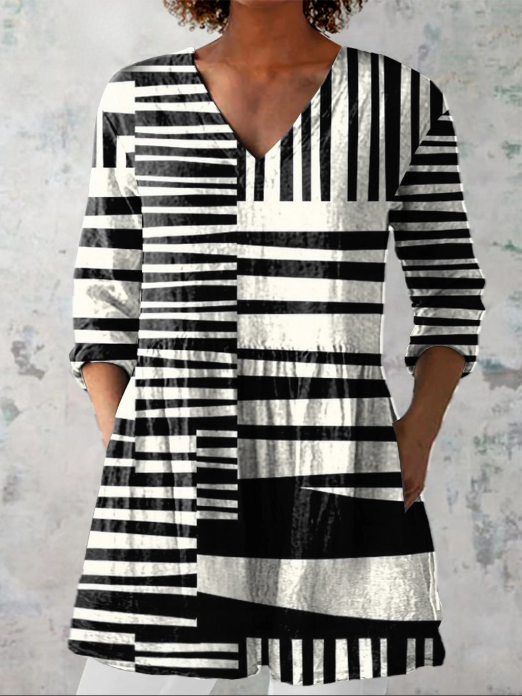 Capri - Long V-Neck Shirt