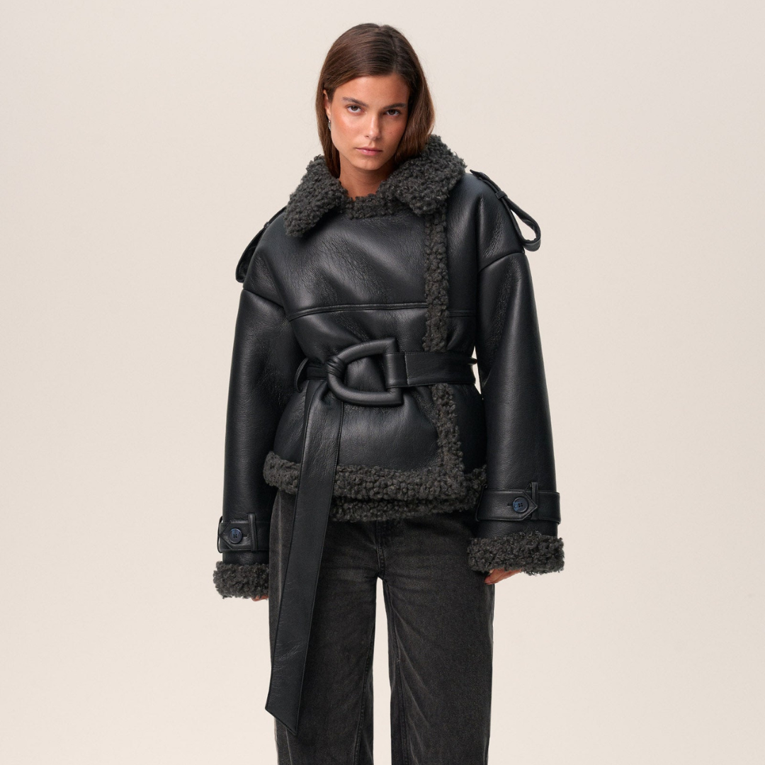 ORINELLE – BELTED SHEARLING COAT WITH TIMELESS ELEGANCE