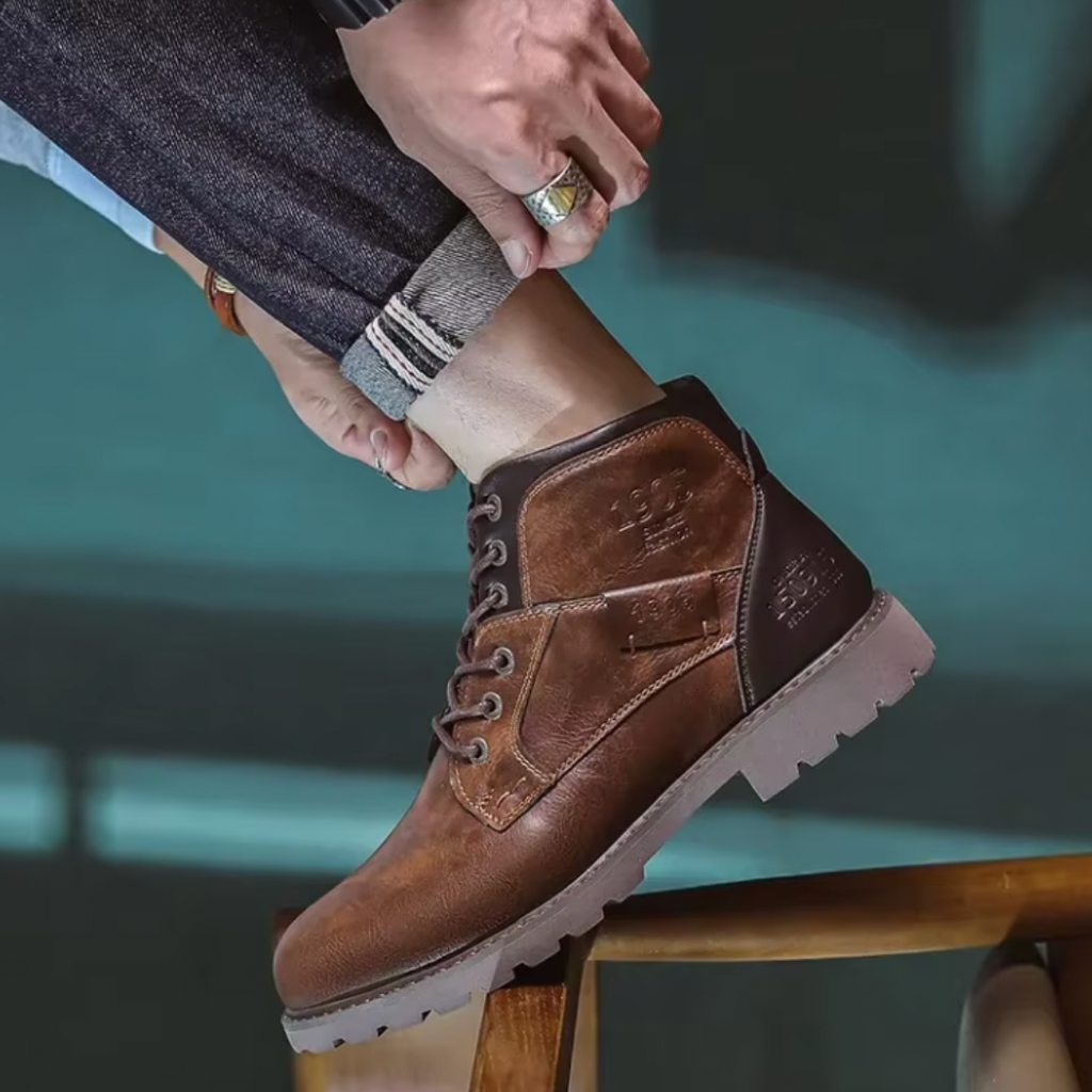 Aaron - Vintage Leather Boots