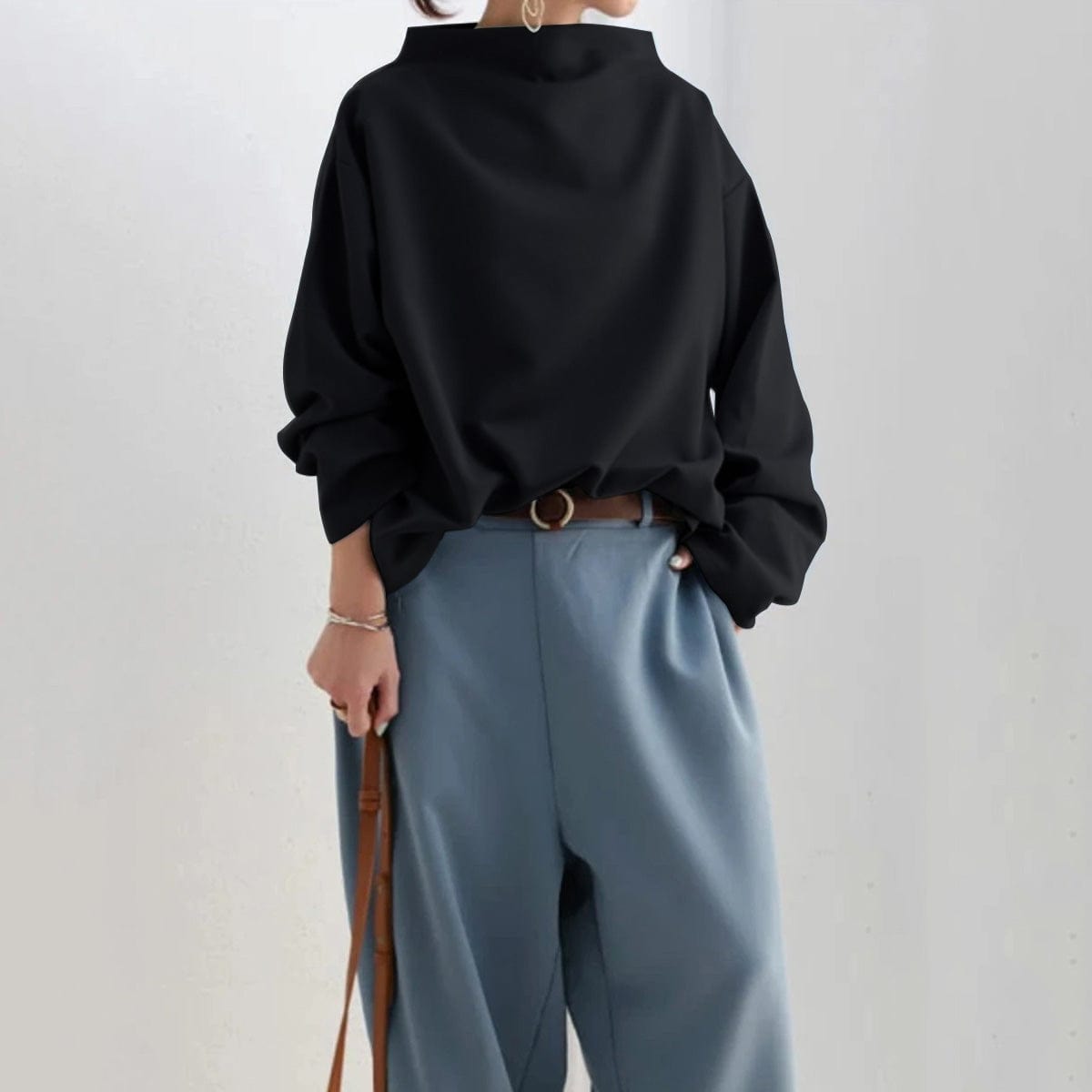 ELLY – HIGH-NECK CASUAL TOP FOR EVERYDAY SOFT SOPHISTICATION