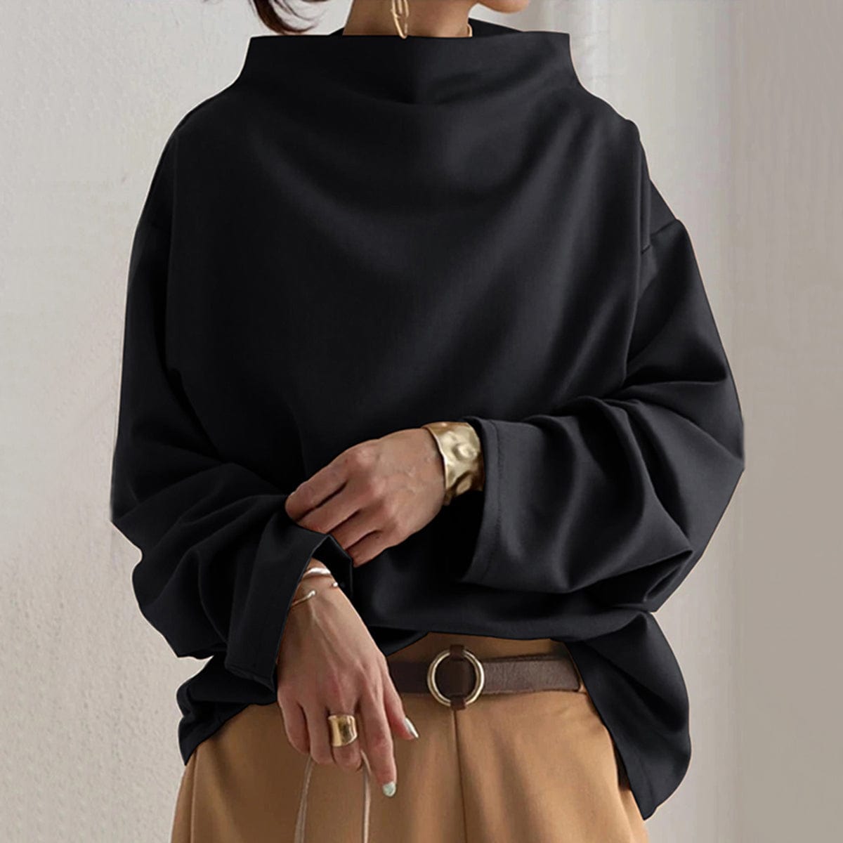 ELLY – HIGH-NECK CASUAL TOP FOR EVERYDAY SOFT SOPHISTICATION
