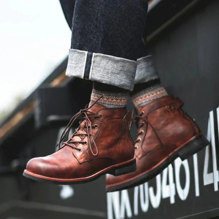 WYATT – RETRO ROUND NOSE MEN'S BOOTS