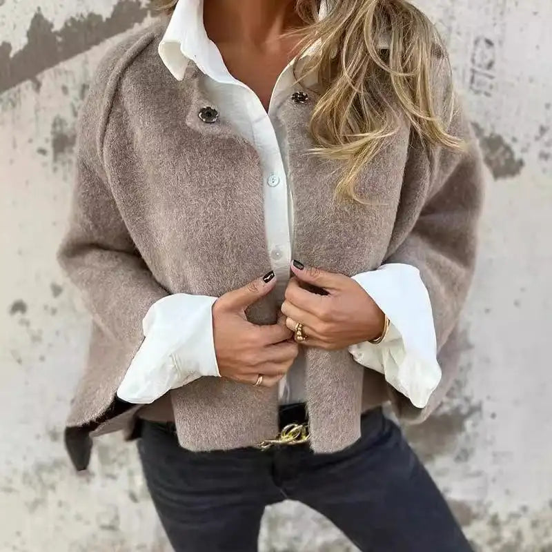 Tess - Premium Modern Wool Cardigan