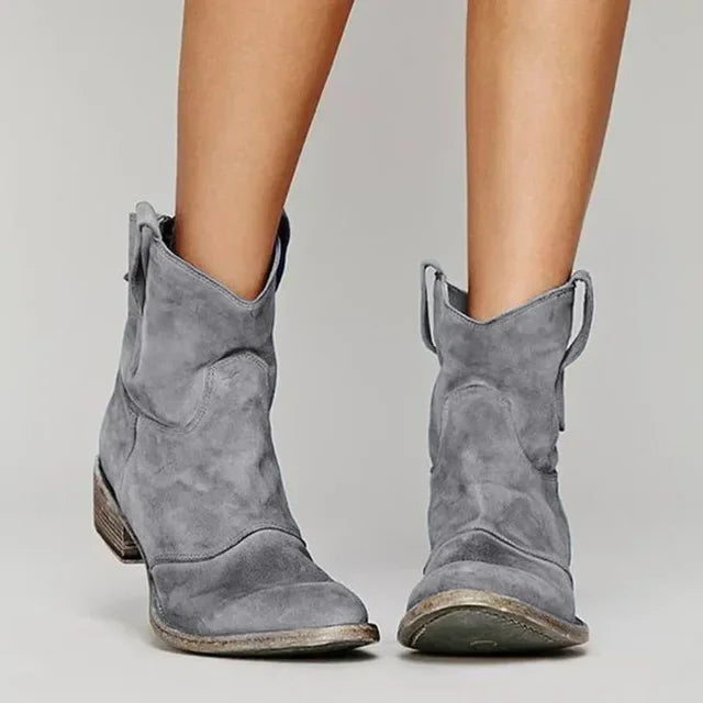 Camilla - Stylish Cowboy Boots