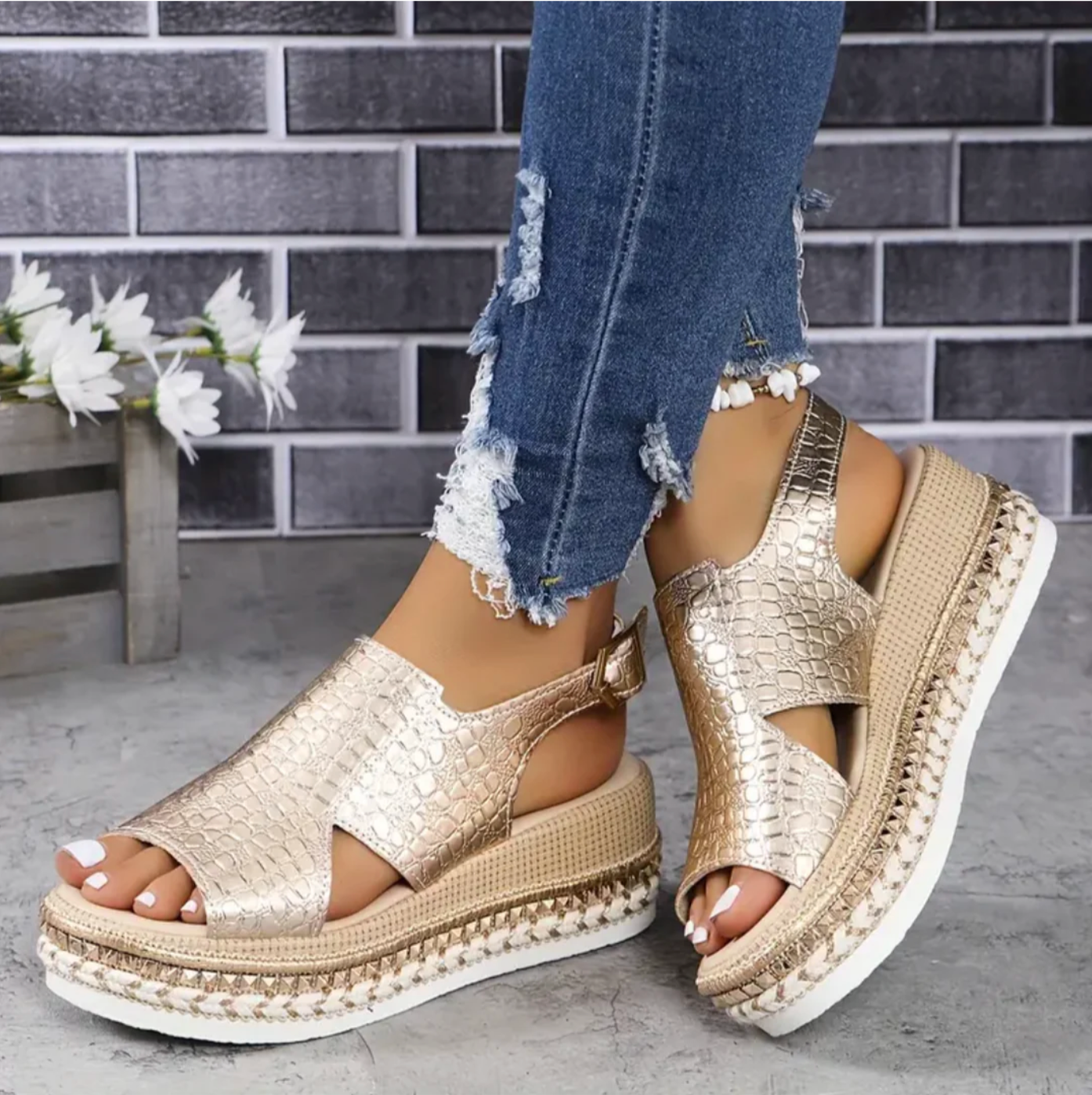 Katie - Elegant orthopaedic sandals