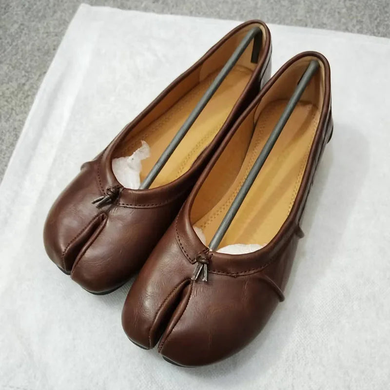 YSORIA – COMFORTABLE BALLET FLATS