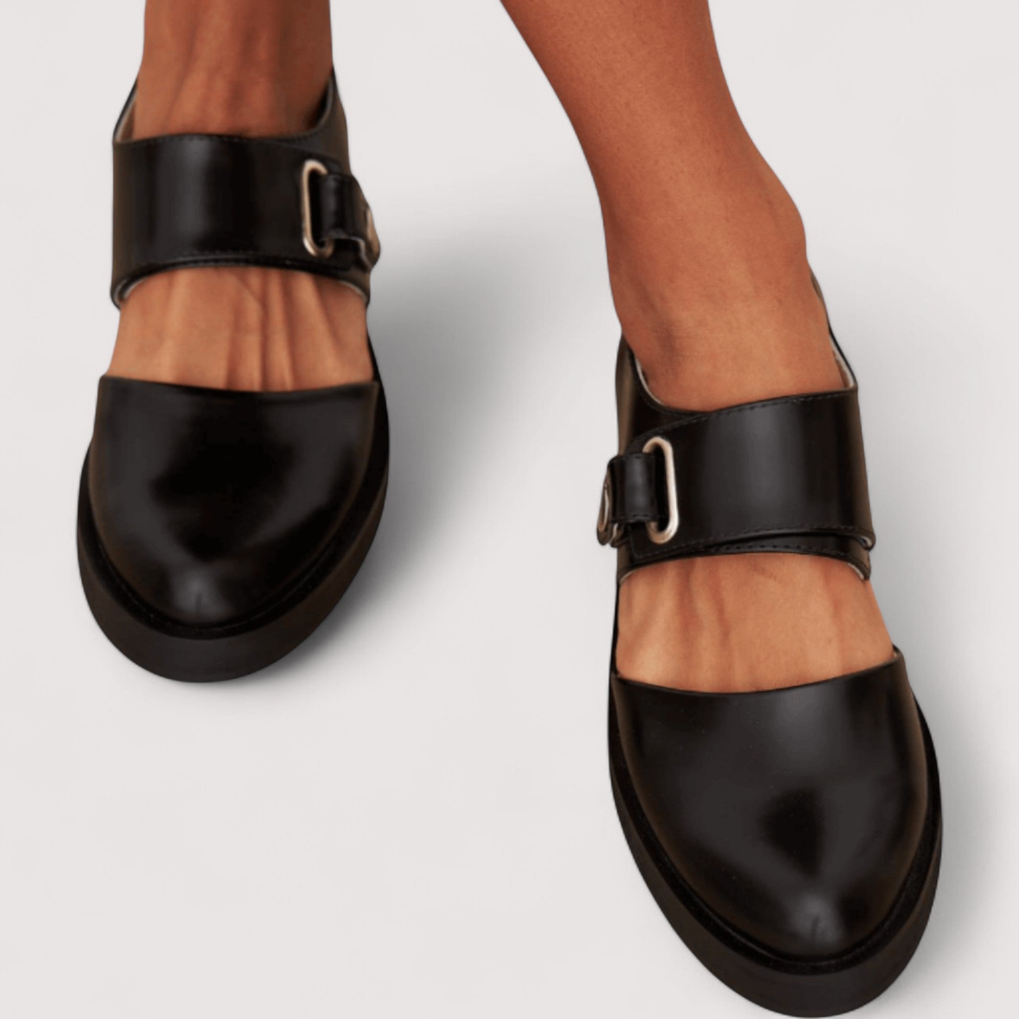 Vivienne - Whispers Of Time Loafers