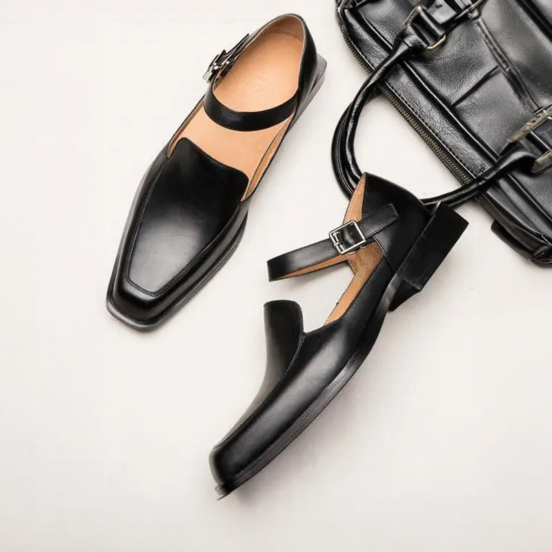 Oliver - Black Sandals