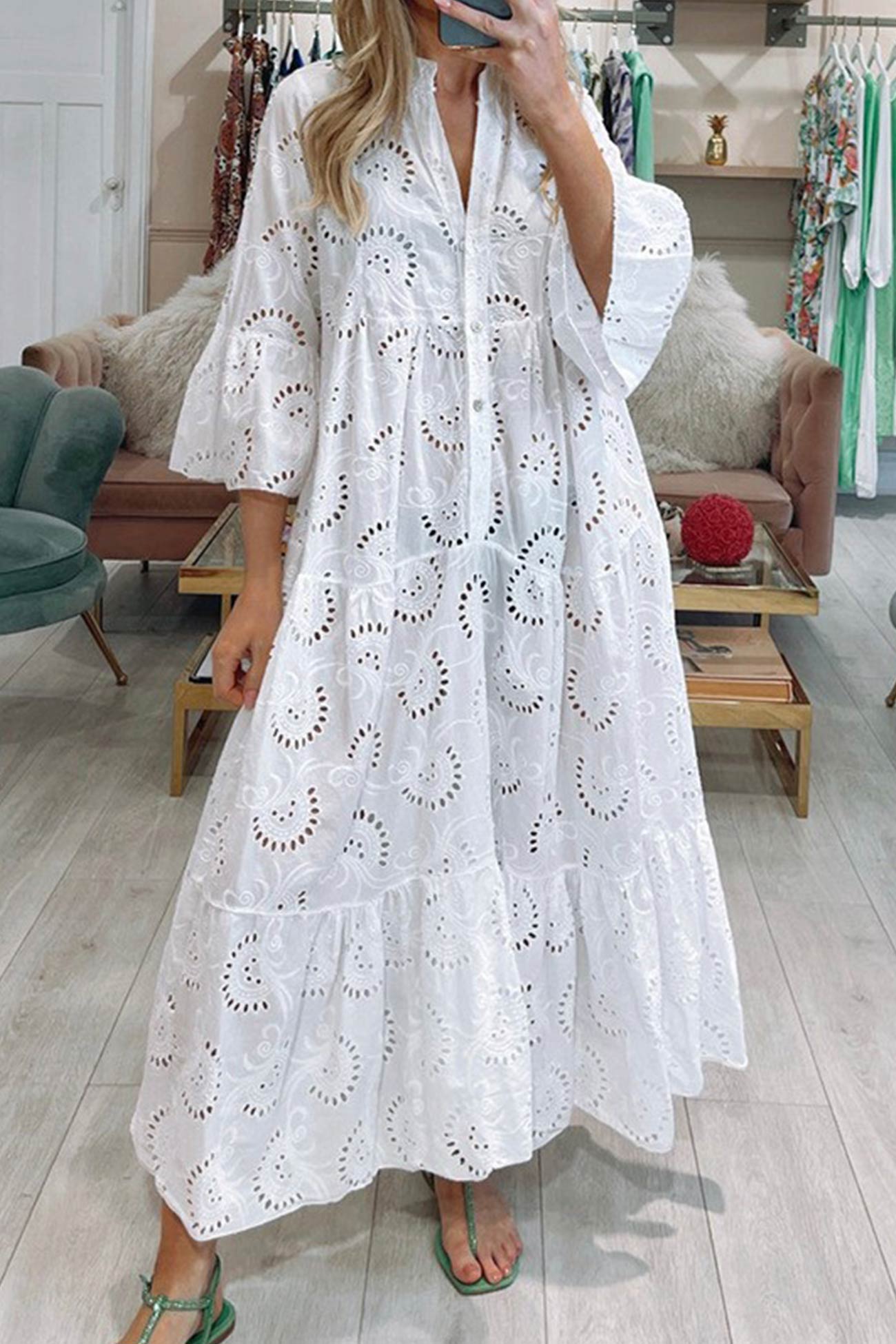 FIORELLA – LACE MAXI DRESS