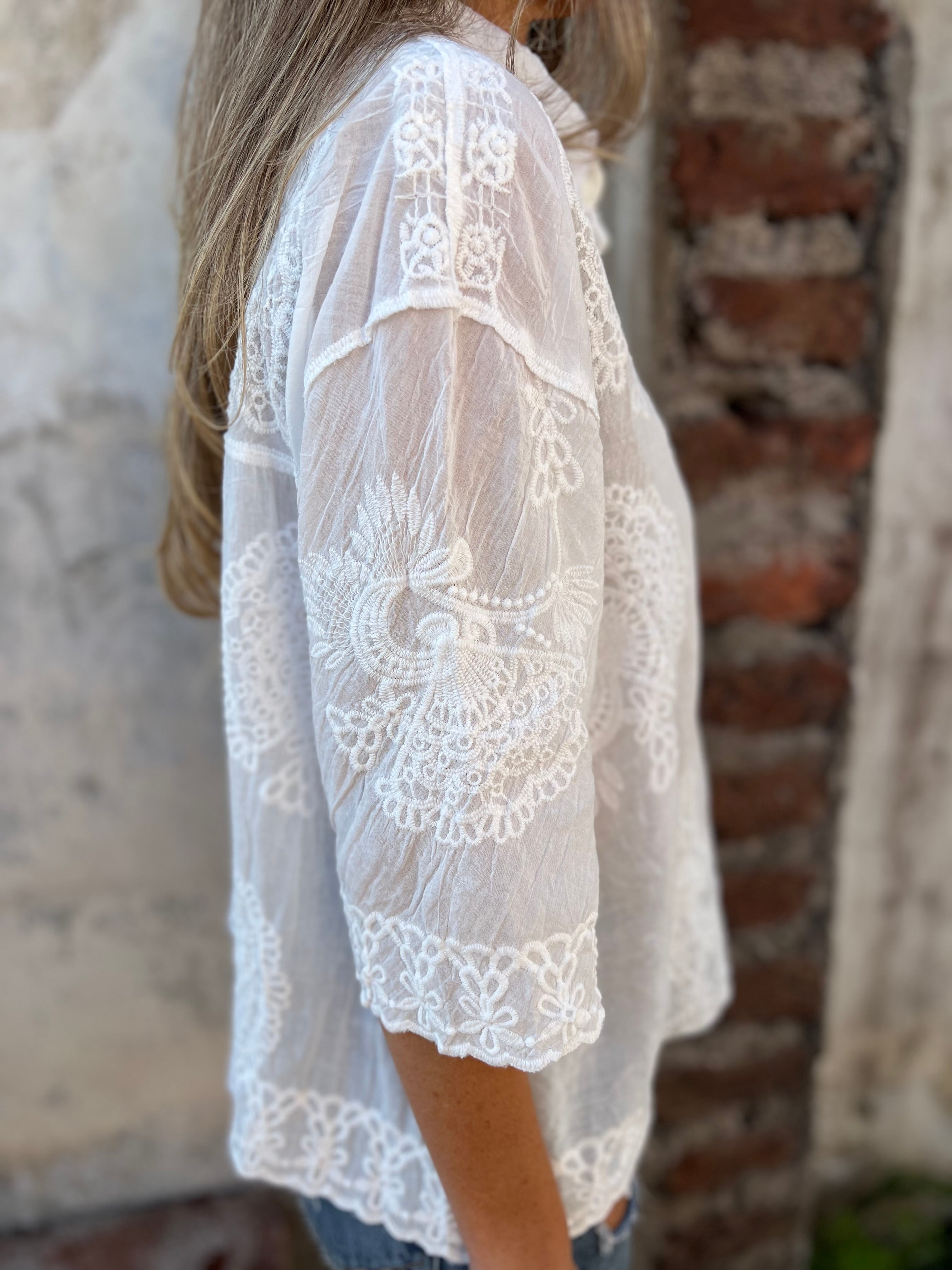 Savannah – Embroidered Long-Sleeve Cardigan