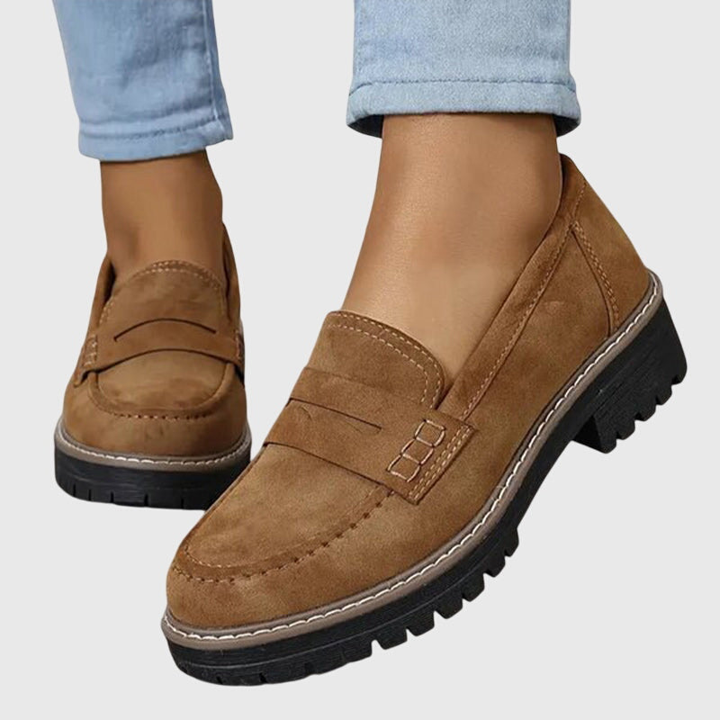 Melania - Timeless Suede Loafers