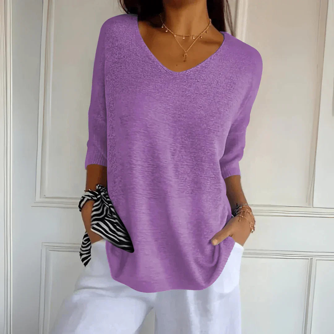 Hadley - Slimming V-Neck Top
