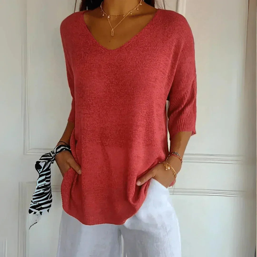 Hadley - Slimming V-Neck Top