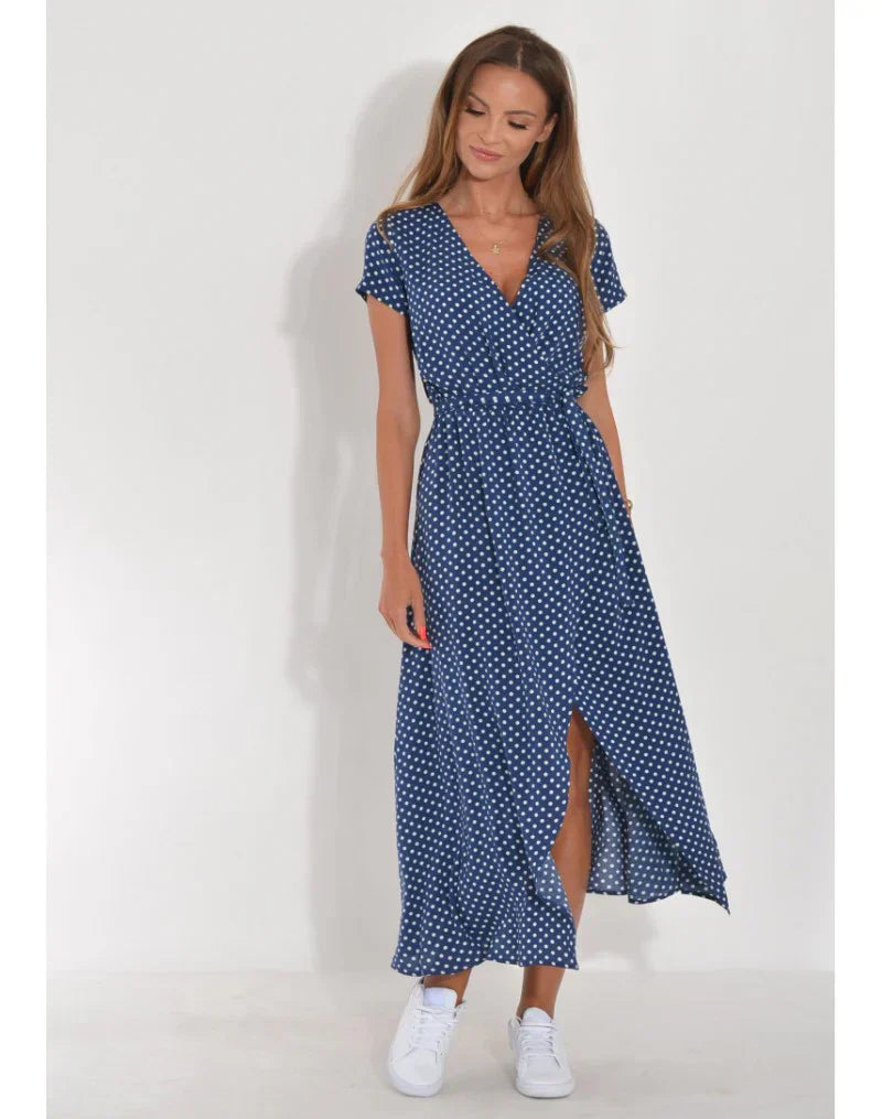 Suzanne – Elegant dress with V-neck