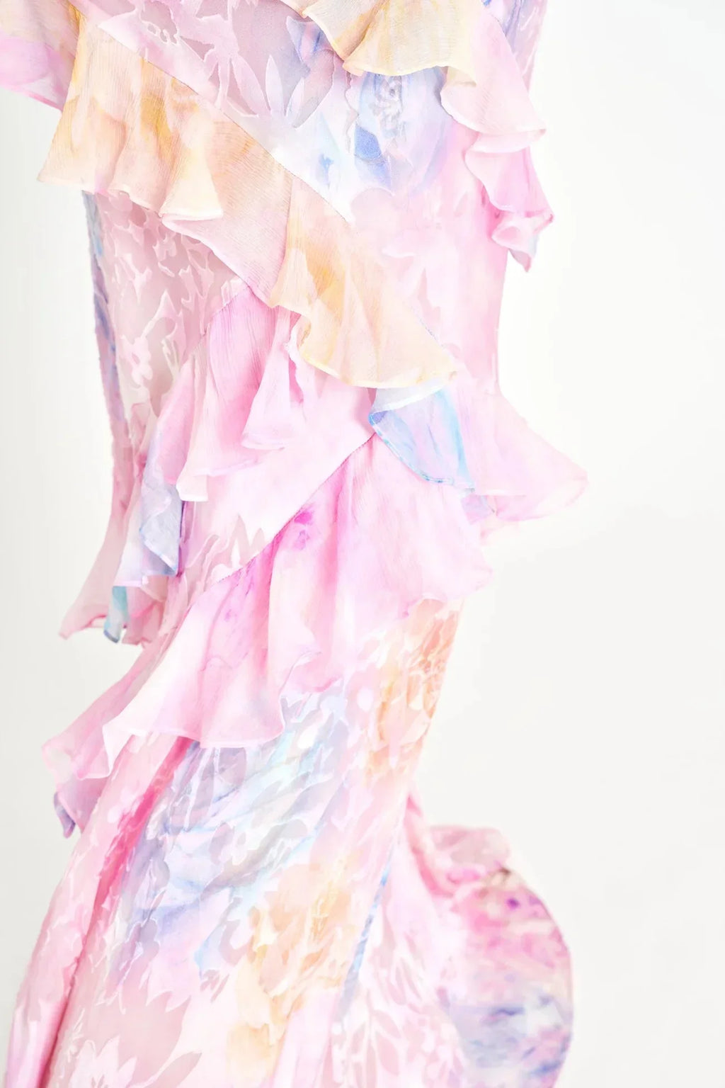 SUSAN - ELEGANT FLOWING DRESS STYLE
